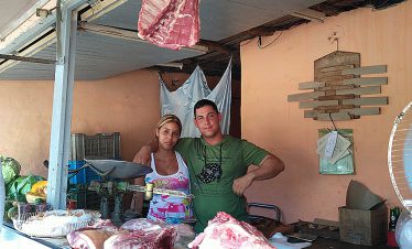 local-meat-shop-trinidad-cuba