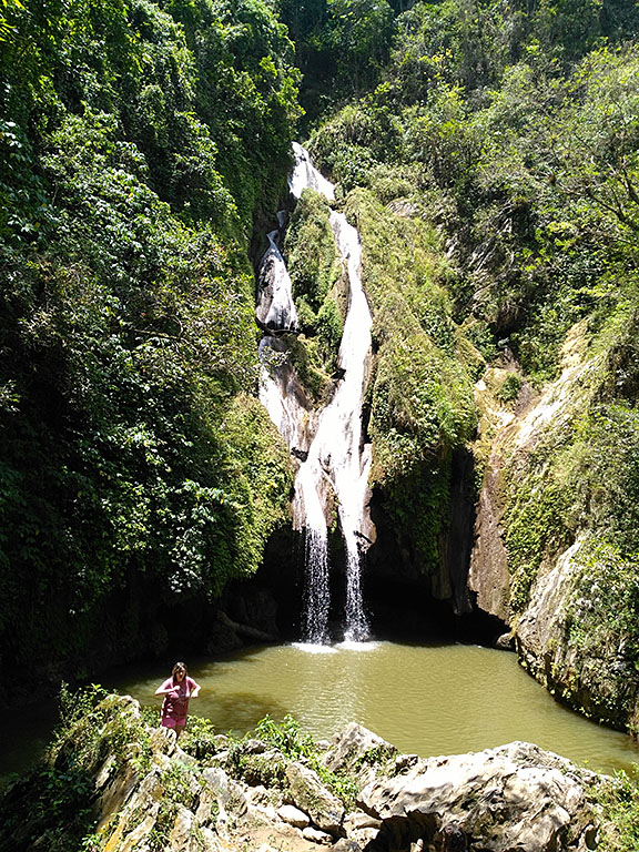 vegas-grande-waterfall